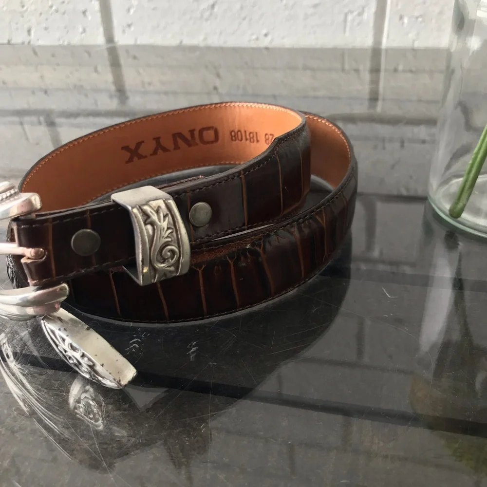 Onyx Men’s Brown Crocodile Western Belt Size 28